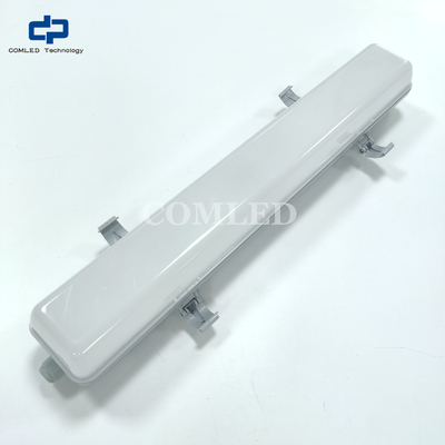 CE SAA C-Tick 5 jaar garantie industriële LED-balkverlichting Magazijn 18W dampdichte armatuur IP65 weerbestendige balkverlichting 600 mm lineaire LED-verlichting voor parkeerterreinen